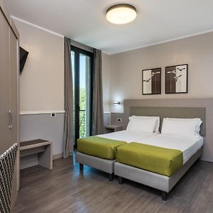 Klassieke Kamer met Twee Aparte Bedden